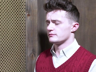 OMG! See what happens in confession booth!